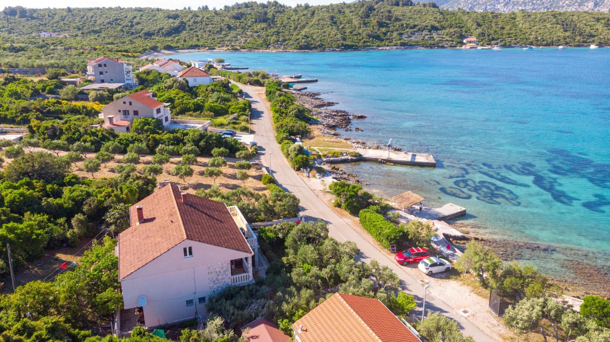 Apartments Mak Račišće エクステリア 写真