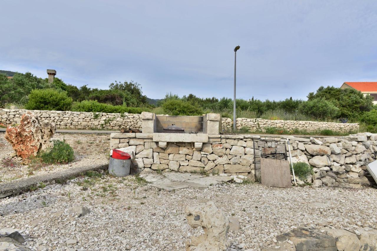 Apartments Mak Račišće エクステリア 写真